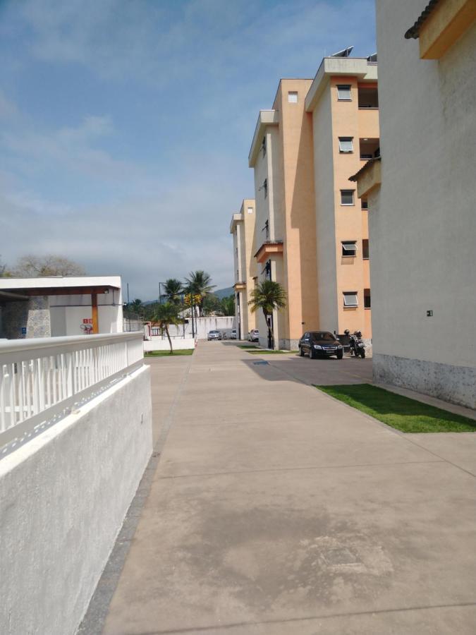 Em - Sp * Ubatuba